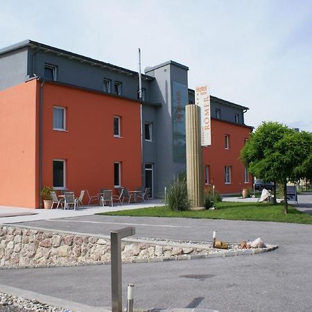 Pension Zum Roemer Enns Exterior foto